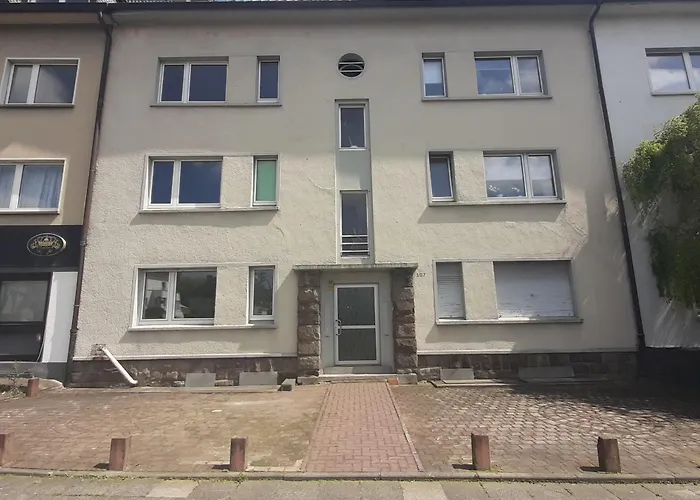 Gockel Homes 1 - Zentral Mit Balkon & Netflix